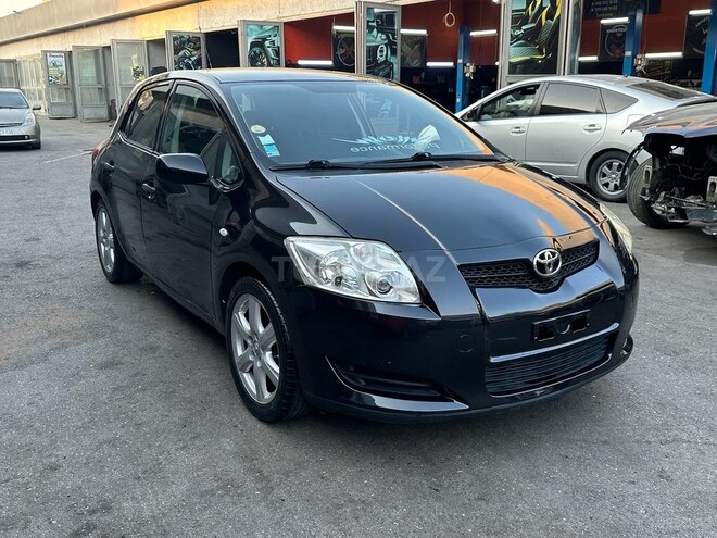 Toyota Auris 2008, 260,000 km - 1.4 l - Bakı