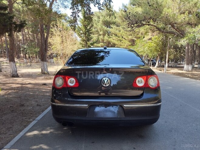 Volkswagen Passat 2005, 276,000 km - 2.0 l - Sumqayıt
