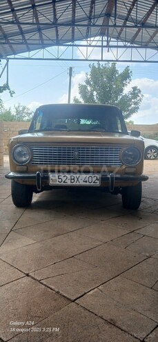 LADA (VAZ) 2101 1984, 85,000 km - 1.3 л - Salyan
