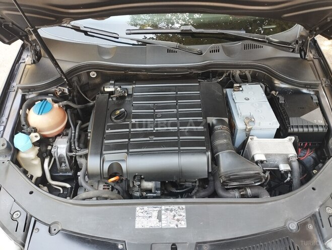 Volkswagen Passat 2005, 276,000 km - 2.0 l - Sumqayıt