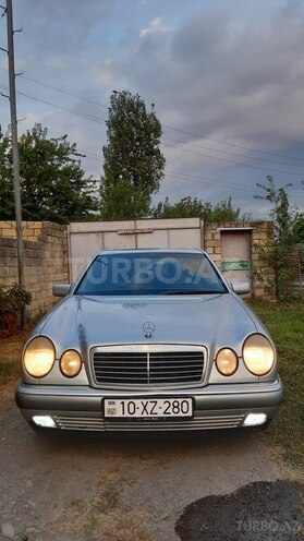 Mercedes E 280 1997, 323,170 km - 2.8 l - Mingəçevir
