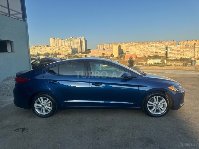 Hyundai Elantra 2016, 66,200 km - 2.0 l - Bakı