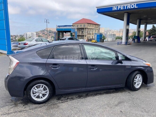 Toyota Prius 2010, 280,000 km - 1.8 l - Bakı