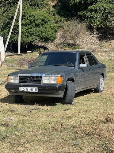 Mercedes 190 1991, 426,000 km - 2.0 l - Şəki