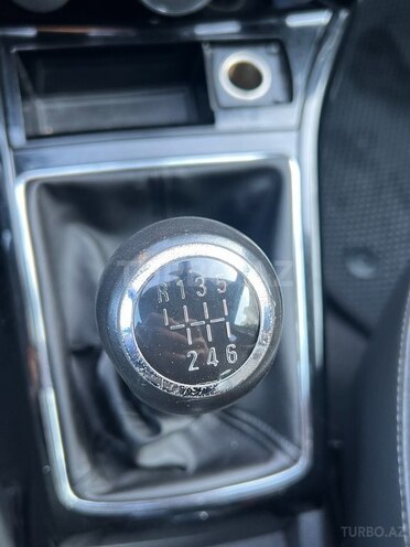 Opel Astra 2009, 305,000 km - 1.3 l - Bakı
