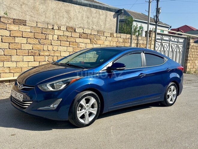 Hyundai Elantra 2015, 167,180 km - 1.8 л - Bakı