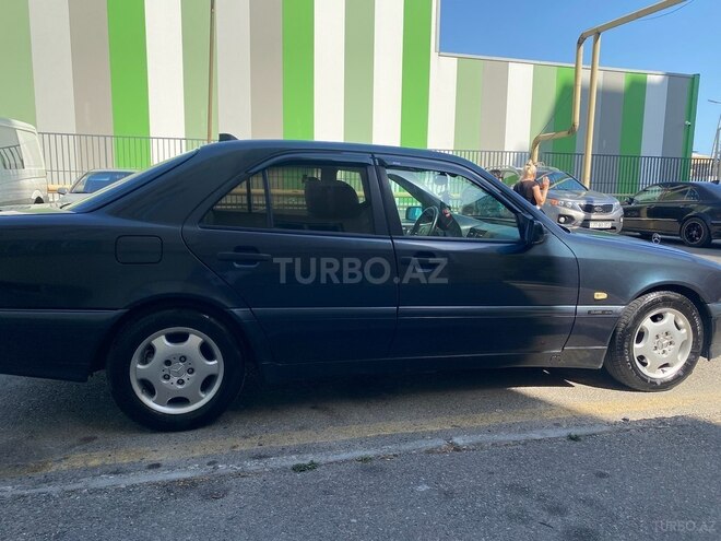 Mercedes C 200 1999, 452,000 km - 2.0 л - Bakı