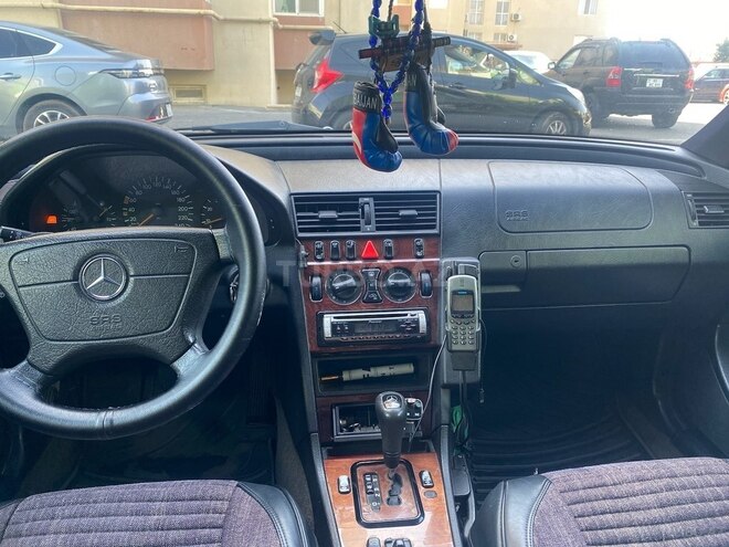 Mercedes C 200 1999, 452,000 km - 2.0 л - Bakı