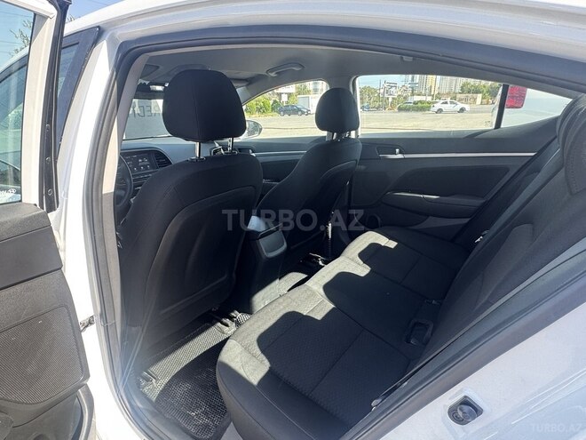 Hyundai Elantra 2020, 58,000 km - 2.0 л - Bakı