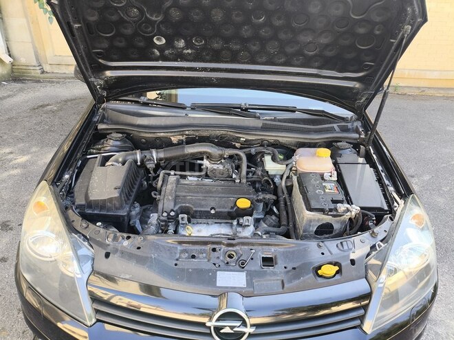 Opel Astra 2004, 244,000 km - 1.4 l - İsmayıllı