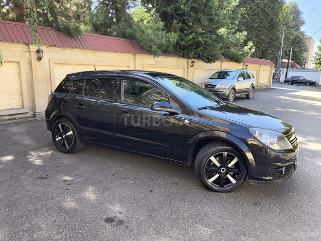 Opel Astra 2004, 244,000 km - 1.4 l - İsmayıllı