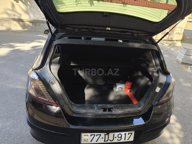 Opel Astra 2004, 244,000 km - 1.4 l - İsmayıllı