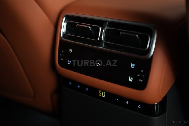 Li Auto L7 2025, 0 km - 1.5 l - Bakı