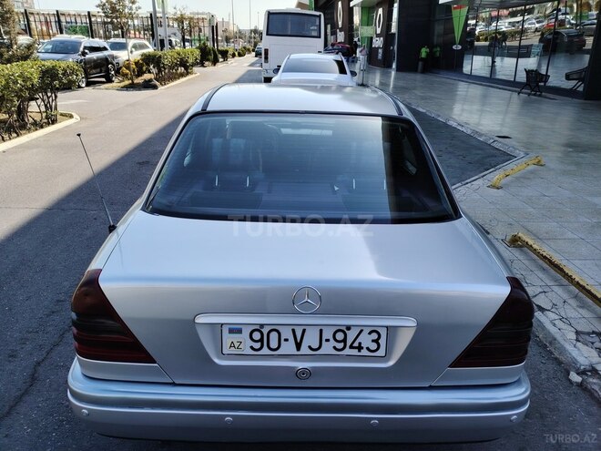 Mercedes C 180 1997, 422,540 km - 1.8 l - Bakı