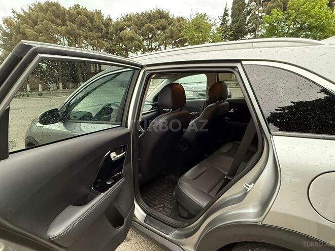 Kia Niro 2022, 65,000 km - 1.6 l - Bakı
