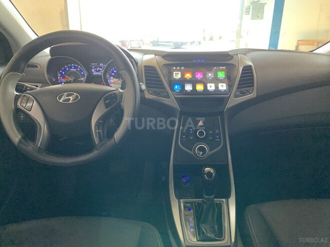 Hyundai Elantra 2015, 293,500 km - 1.6 l - Bakı
