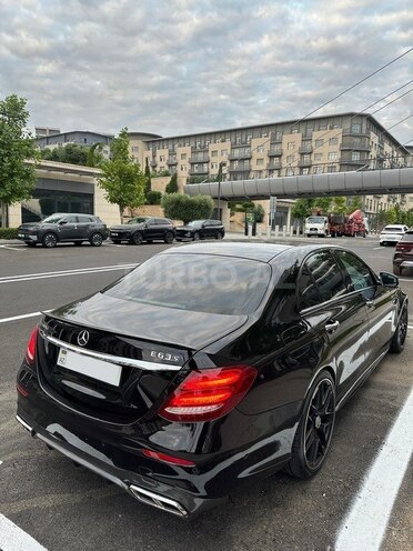 Mercedes  2019, 65,000 km - 3.0 л - Bakı