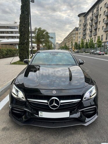 Mercedes  2019, 65,000 km - 3.0 л - Bakı
