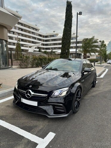 Mercedes  2019, 65,000 km - 3.0 л - Bakı