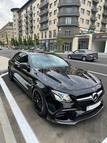 Mercedes  2019, 65,000 km - 3.0 л - Bakı