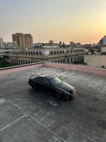 Mercedes E 320 2003, 172,000 km - 3.2 л - Bakı
