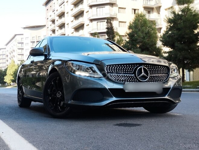 Mercedes C 300 2017, 132,000 km - 2.0 l - Bakı