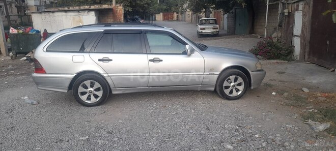Mercedes C 220 1999, 228,560 km - 2.2 l - Bərdə