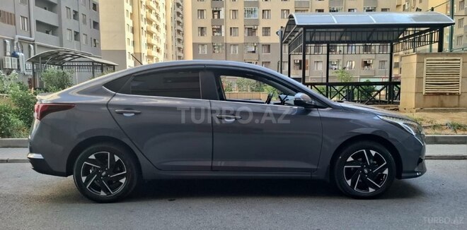 Hyundai Accent 2021, 101,600 km - 1.6 l - Bakı