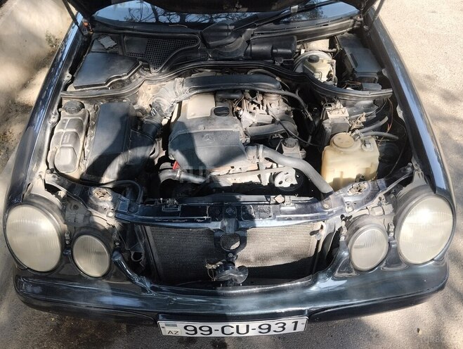 Mercedes E 200 1999, 560,000 km - 2.0 l - Naftalan