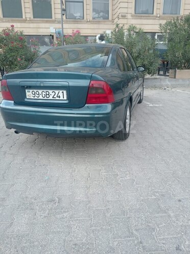 Opel Vectra 2001, 123,456 km - 1.6 l - Bakı