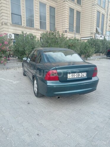 Opel Vectra 2001, 123,456 km - 1.6 l - Bakı