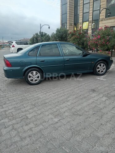 Opel Vectra 2001, 123,456 km - 1.6 l - Bakı