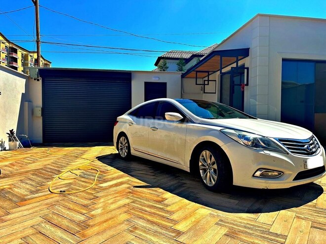 Hyundai Azera 2013, 242,000 km - 2.4 l - Quba