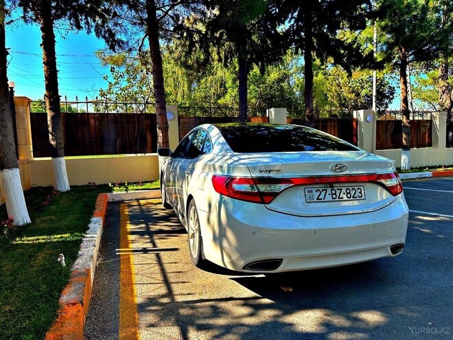 Hyundai Azera 2013, 242,000 km - 2.4 l - Quba
