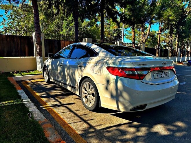Hyundai Azera 2013, 242,000 km - 2.4 l - Quba