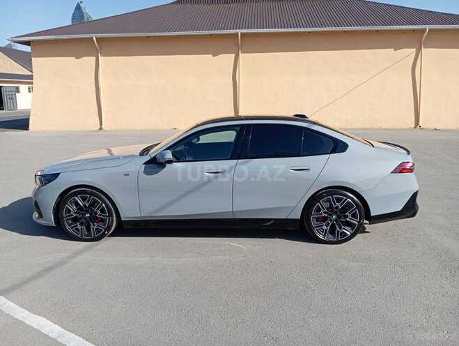 BMW 520e 2024, 20,000 km - 2.0 l - Bakı