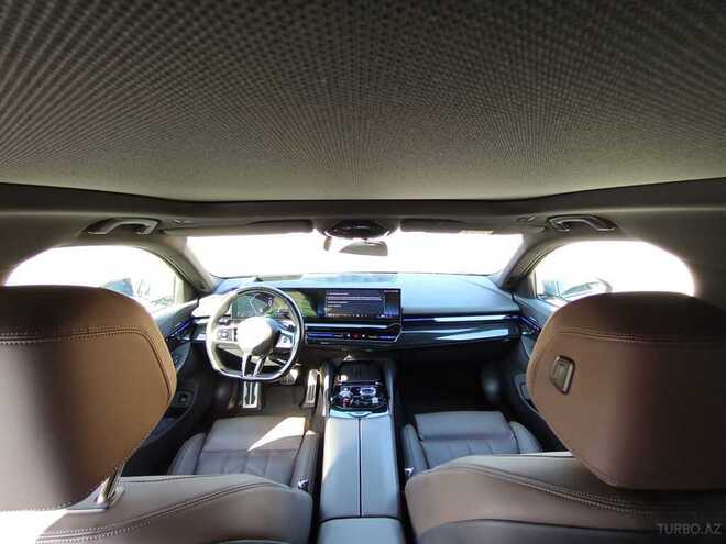 BMW 520e 2024, 20,000 km - 2.0 l - Bakı