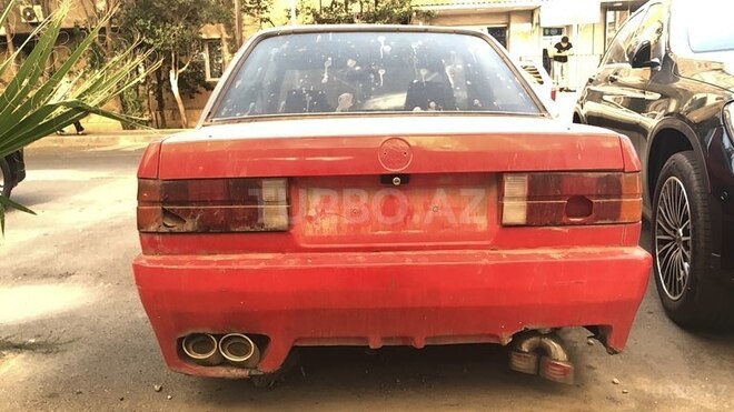 BMW 318 1986, 579,655 km - 1.8 l - Bakı