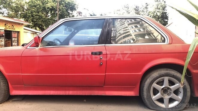 BMW 318 1986, 579,655 km - 1.8 l - Bakı