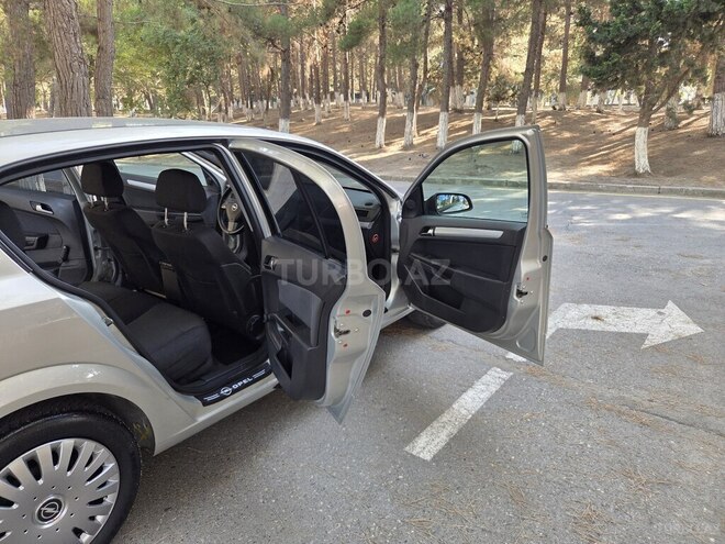 Opel Astra 2006, 270,235 km - 1.4 l - Xırdalan