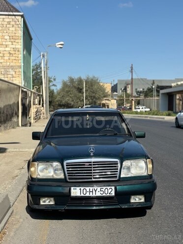 Mercedes E 220 1994, 604,000 km - 2.2 l - Beyləqan