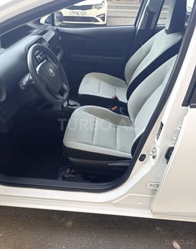 Toyota Aqua 2020, 73,500 km - 1.5 l - Bakı