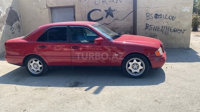 Mercedes C 180 1995, 444,000 km - 1.8 l - Sumqayıt