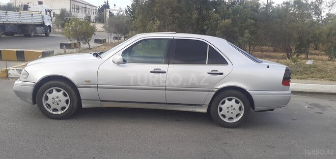 Mercedes C 200 1995, 405,200 km - 2.0 л - Bakı