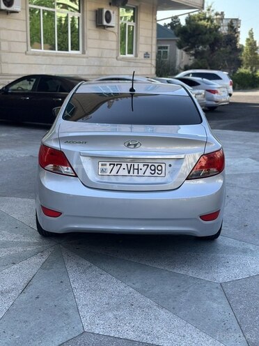 Hyundai Accent 2015, 202,777 km - 1.6 l - Bakı