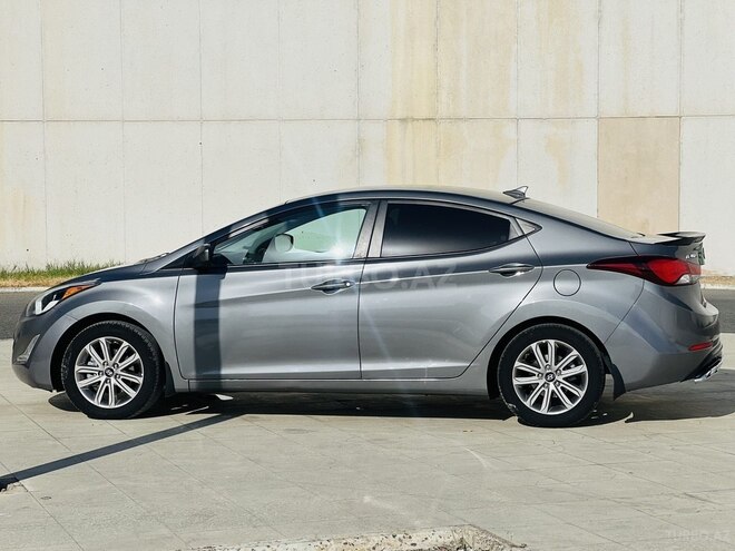 Hyundai Elantra 2015, 121,414 km - 1.8 l - Bakı