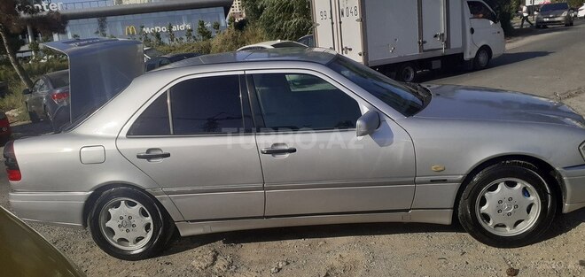 Mercedes C 200 1995, 405,200 km - 2.0 л - Bakı