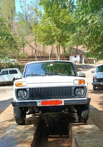 LADA (VAZ) Niva 2015, 91,466 km - 1.7 l - Yardımlı