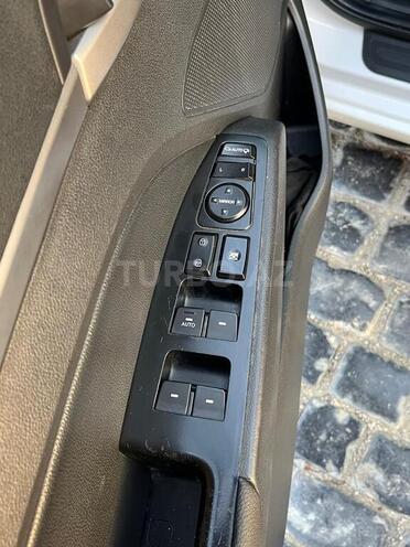 Hyundai Avante 2016, 350,000 km - 1.6 l - Bakı