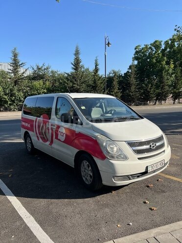 Hyundai H-1 2010, 457,000 km - 2.5 l - Quba